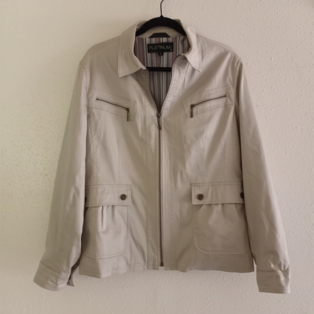 UTEX Platinum Khaki Trench Short Jacket